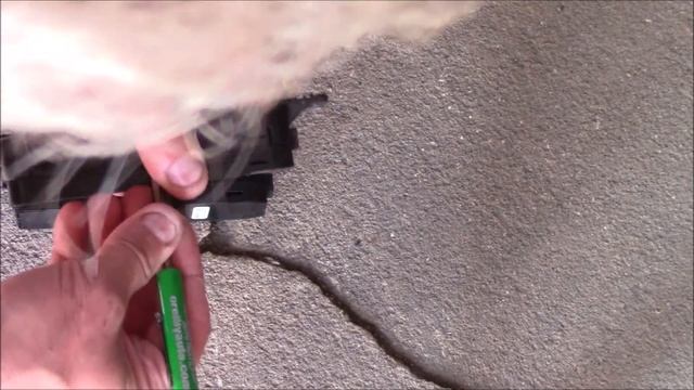 Easy fix, Saturn Vue power window switch replacement смотреть онлайн