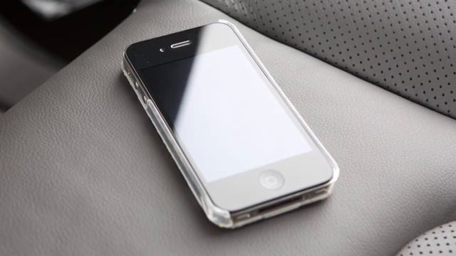 2015 Infiniti Q40 - Making a call (if so equipped) смотреть онлайн