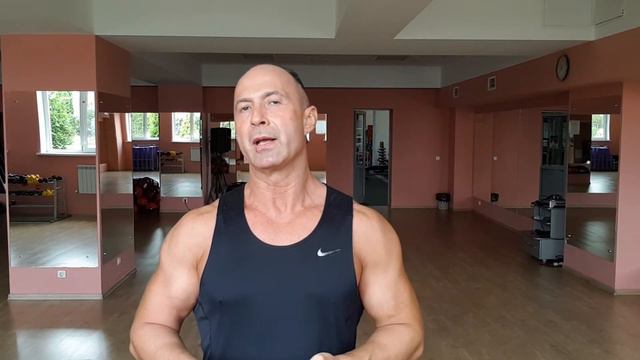 ТРЕНАЖЁРНЫЙ ЗАЛ ИЛИ АЭРОБИКА? смотреть онлайн