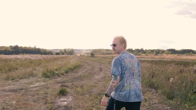 КАК ЛЕТАЕТ БУМЕРАНГ ИЗ ВОНЮЧИХ НОСКОВ? смотреть онлайн