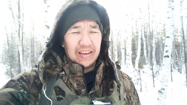 Охотa на глухaря. Спустило колесо на УАЗе, тащили запаску 4км смотреть онлайн