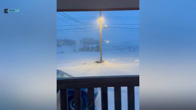 Canada Paralyzed and frozen! A blizzard bombarded and buried entire provinces in Canada! смотреть онлайн