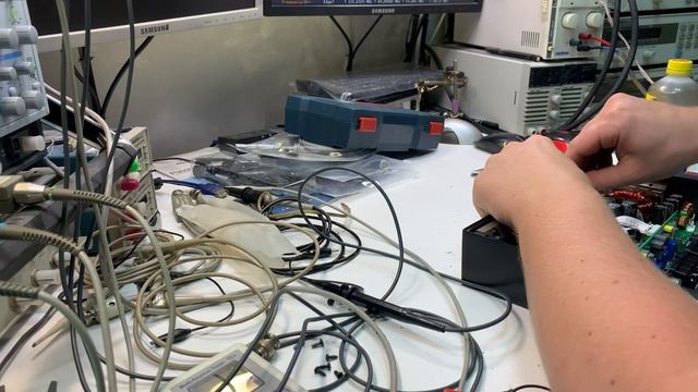 Ремонт усилителя класса D - Eton SDA150 4 смотреть онлайн