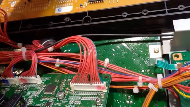 KORG WORKSTATION M50 repair смотреть онлайн