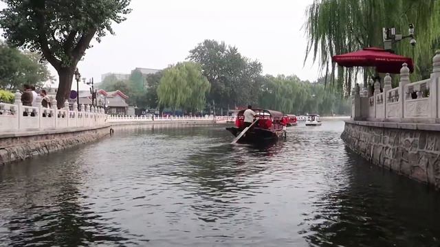 Пекин 2017. Озеро Хоухай | Hohai Lake. Рынок Ванфуцзин | Wangfujing. смотреть онлайн
