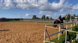 Женя испугалась , но я удержалась