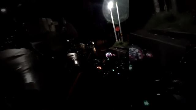Honda Shadow 150 - Rainy night ride
