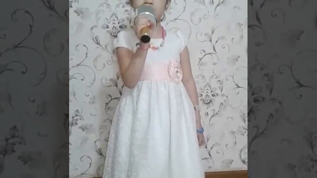 Серебристые снежинки смотреть онлайн