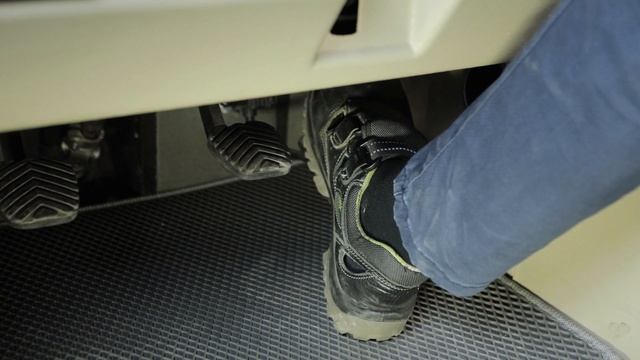 Система накачки шин вездехода "Бурлак" смотреть онлайн