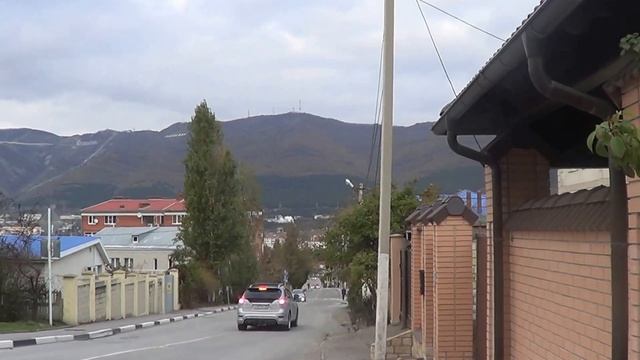 Геленджик. Улица Янтарная, улица Цветочная. Обзор. смотреть онлайн