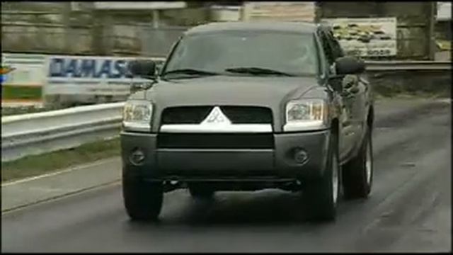 Motorweek Video of the 2006 Mitsubishi Raider смотреть онлайн