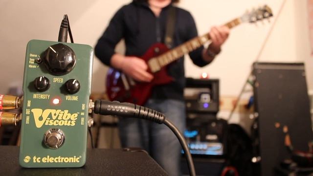 TC Electronic - Viscous Vibe - Stereo Demo смотреть онлайн