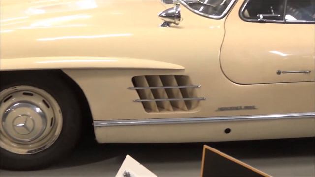 Mercedes-Benz 300 SL (W198) - Car Collection Steim