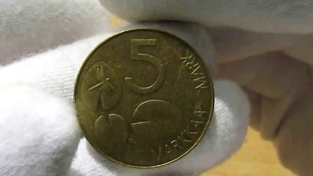 Монета. 5 Марок. 1994 год. Финляндия. Кольчатая нерпа. смотреть онлайн