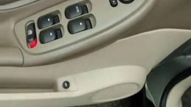 2004 Chevrolet Malibu - North Olmsted OH смотреть онлайн