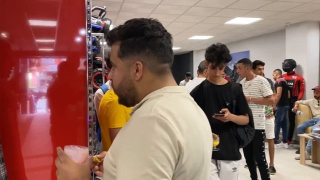 أجيو تشوفو إفتتاح لأول محل فالاقليم tmax - sh - honda - kawasaki - docker - beneli - face - yamax ? смотреть онлайн