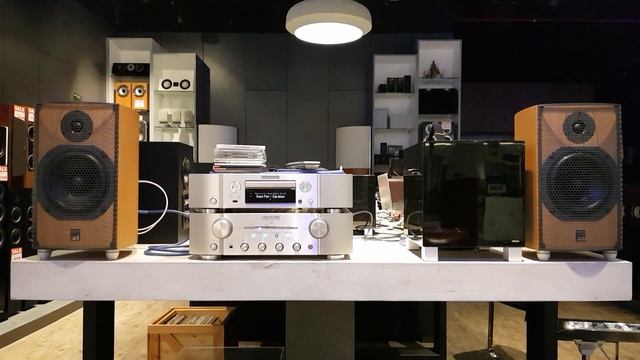 Marantz PM-8006 & ND-8006 / ATC SCM11 /// เดือนเพ็ญ - คาราบาว смотреть онлайн