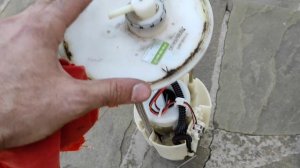 Замена топливных фильтров на Honda Civic 9