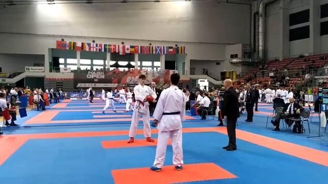 Роман Білик Polish Open WKF (3-й бій) смотреть онлайн