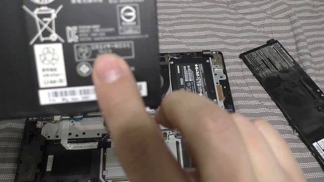 Меняем аккумулятор в ноутбуке на заказанный из Китая с Aliexpress смотреть онлайн