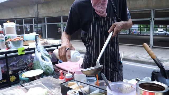 Truck Wok Skills Master Chef! Cooking On The Road - Thai Street Food смотреть онлайн