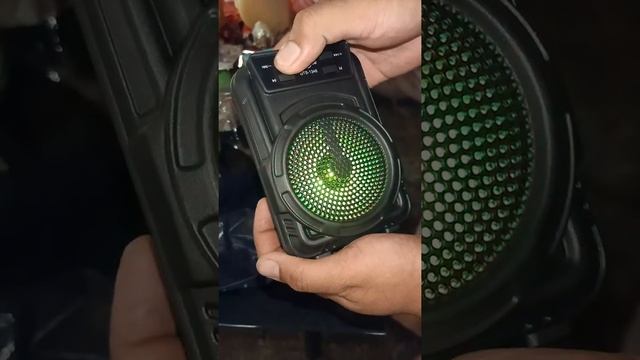 Unboxing 3 inch Bluetooth speaker from lazada for 116 pesos only #lazada смотреть онлайн