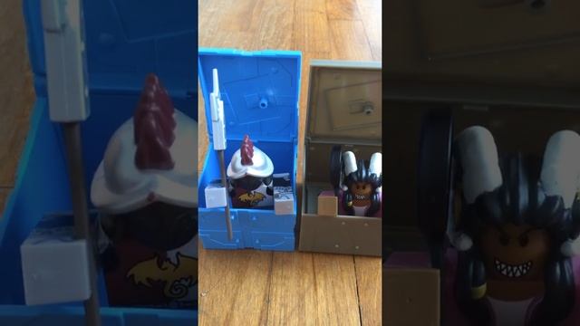 Unboxing roblox boxes series 9 and 10 смотреть онлайн