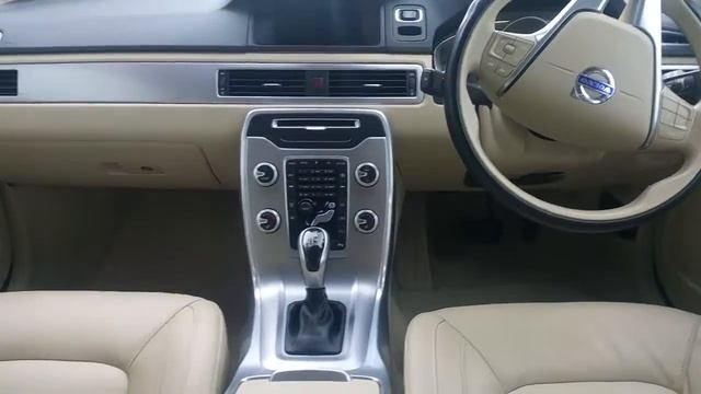 152D8770 - 2015 Volvo V70 D4 SE LUX AUTO 31,995 смотреть онлайн
