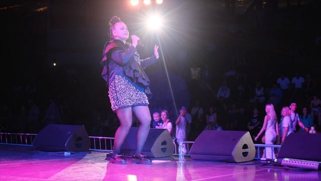 Зажигательные концерты в «Зарядье» смотреть онлайн