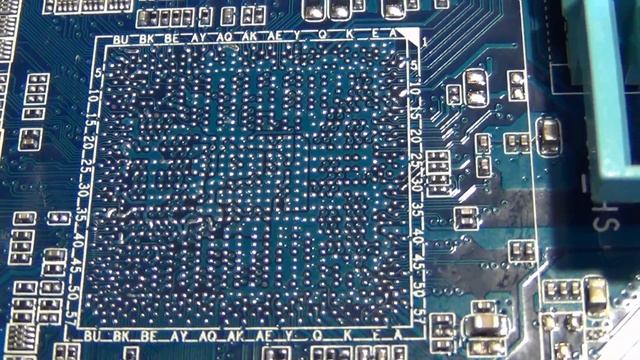 Паяем BGA чип Z68 на станции ТЕРМОПРО смотреть онлайн