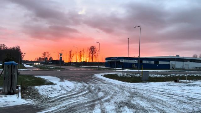 BMW E38 740d - Тачка 90-х которую надо беречь! смотреть онлайн