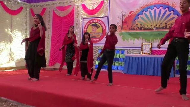 KAB TAK CHUP BAITHE - STUDENTS GROUP DANCE - Dholna Song смотреть онлайн