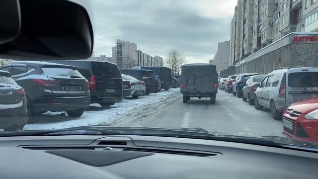 Купили рыбину на 6 кг/Кисунчик газует/На улице холодно ?