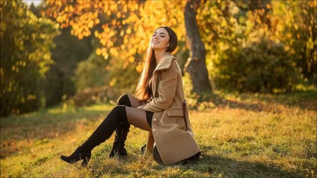 Лариса Гордьера Грустит Кленовая Листва смотреть онлайн