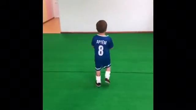 Детская тренировка по футболу Artem_Leader смотреть онлайн