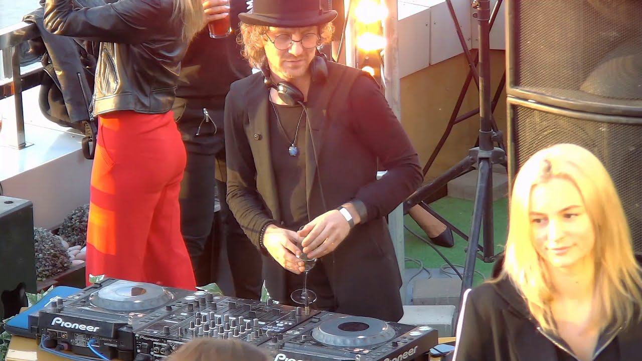 NILS (Moscow) @ Arenaland #OFFSET Live DJ Sets 2019-05-04 Melon stream смотреть онлайн
