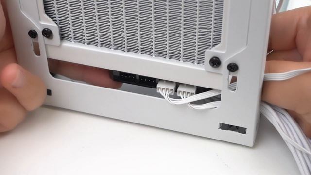 ssupd-bulid a white themed itx pc смотреть онлайн
