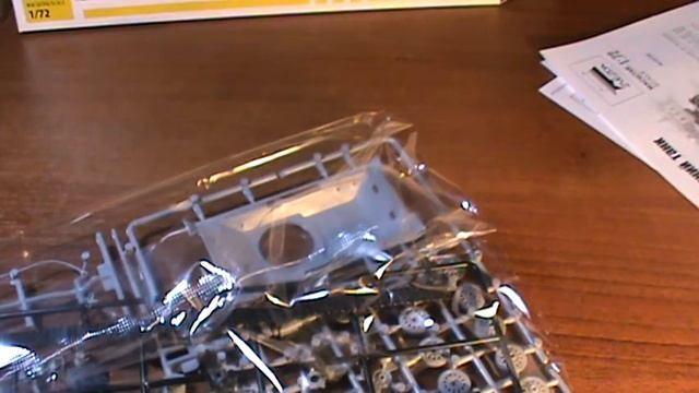 Обзор - Советский средний танк Т-34/85 1/72 Звезда (5039) Сборка без клея! смотреть онлайн