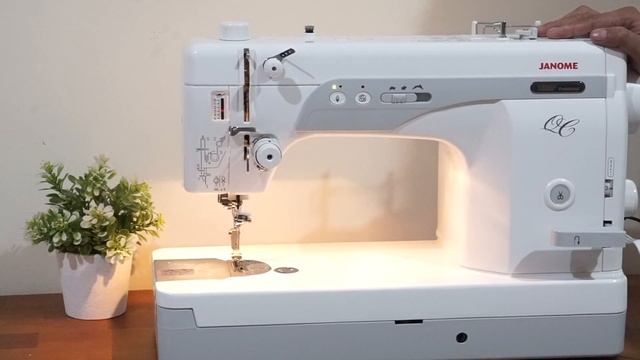 Janome 1600P-QC (part 1 unboxing dan review) смотреть онлайн