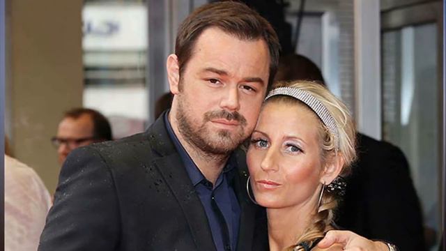 Danny Dyer spends an 'amazing' Christmas with his wife Jo смотреть онлайн
