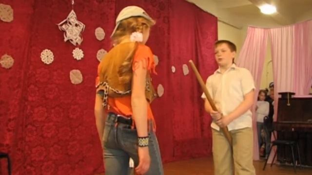 Декабрь 2008 года: 5 «А» в новогоднем спектакле «Снегурочка»! смотреть онлайн