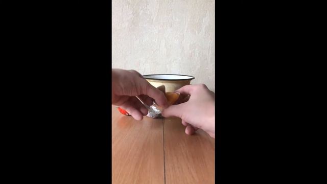 Деньги в Киндер яйце. Запаковка смотреть онлайн