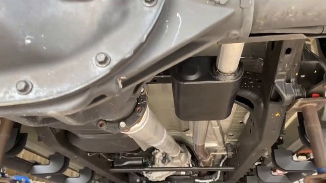 2020 Chevy Silverado: Flowmaster Super 44