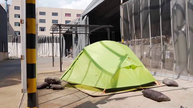 Палатка Argument Montalor 2 на ветру. Проектировщики молодцы! смотреть онлайн