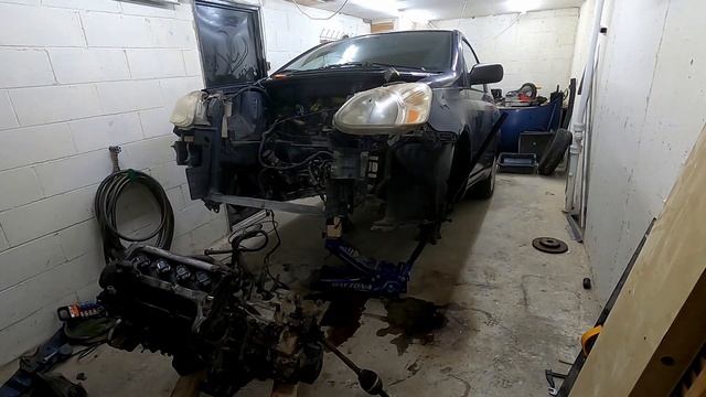 Toyota Echo Engine Removal смотреть онлайн