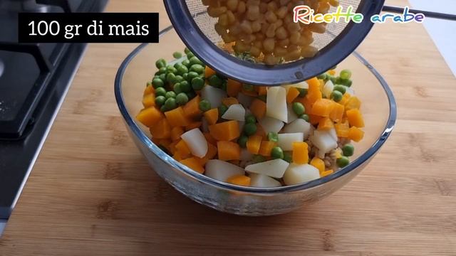Non mi stanco mai di mangiare questa insalata di orzo. #Asmr смотреть онлайн