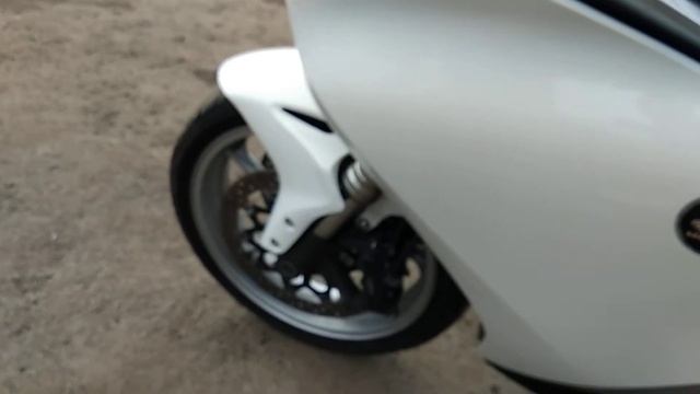 Мотоцикл HONDA VFR1200F смотреть онлайн