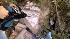 Перфоратор Makita HR4011C