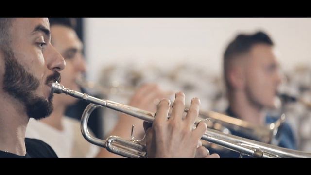 NK | Настя Каменських - Тримай (ДикоBrass cover) смотреть онлайн
