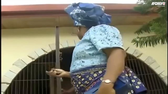 THE TWO CRAZY MOTHER IN- LAWS ( PATIENCE OZOKWOR & JENNIFER ELIOGU) |PART 1- AFRICAN MOVIES смотреть онлайн